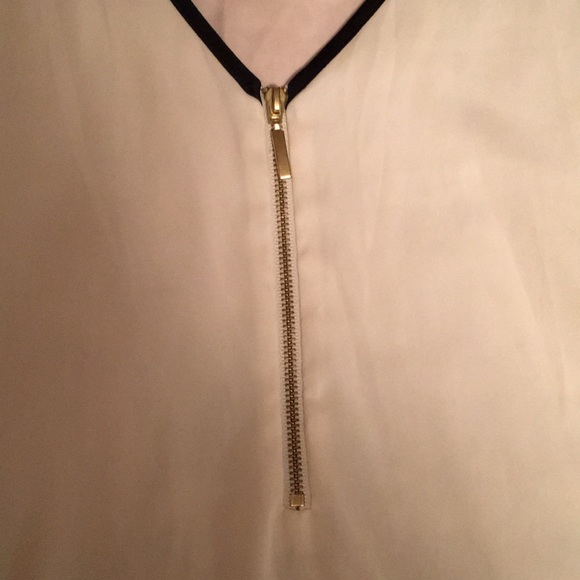 Express Top - Picture 4 of 5